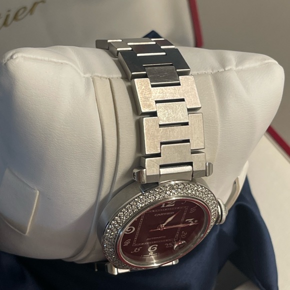 🤩😍Cartier Pasha with diamond bezel unisex stainless steel 35mm😍🤩 - Picture 11 of 14